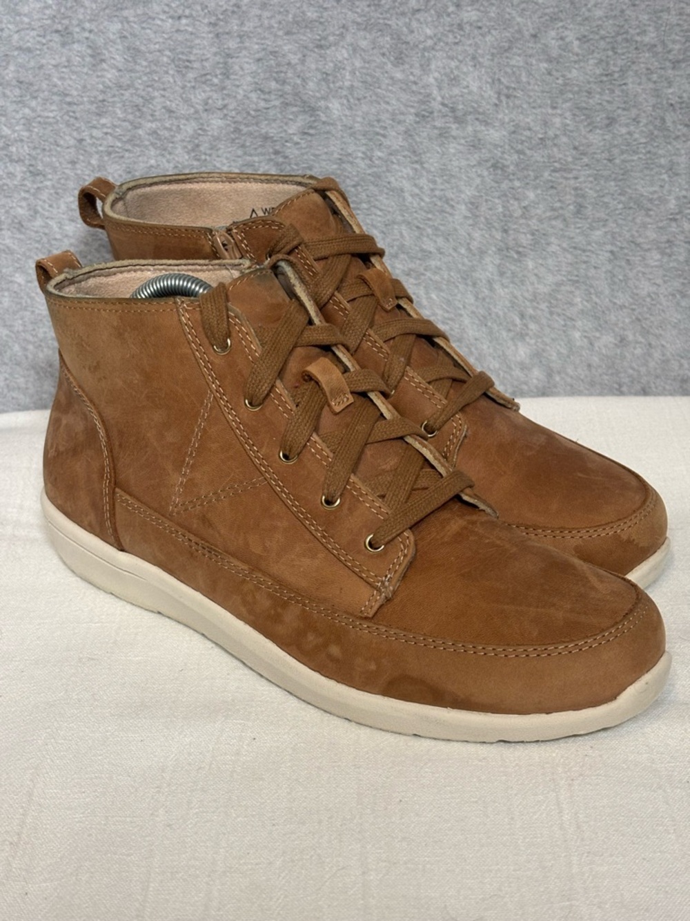 Vionic Shawna Comfort Weather-Resistant Nubuck Ankle Boot-Wheat/Tan-Women 10